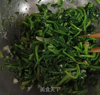 蒜油拌菠菜的做法步骤：8