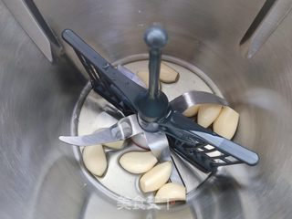 蒜子牛肉的做法步骤:3