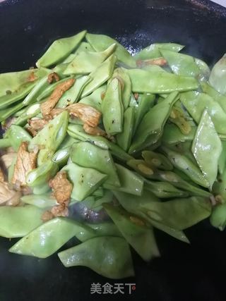 五花肉烧扁豆的做法步骤：5