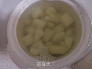 马蹄雪梨甜汤的做法步骤:4