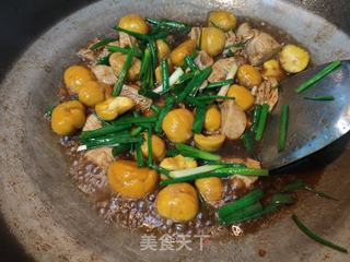 板栗烧鸡胸肉的做法步骤:9