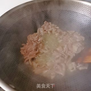 猪肝炒木耳的做法步骤:3