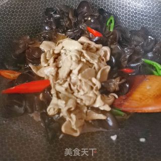 猪肝炒木耳的做法步骤:8