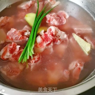 红烧排骨的做法步骤:2