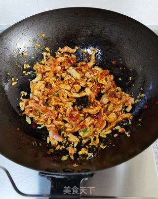 鱼香肉丝的做法步骤:12