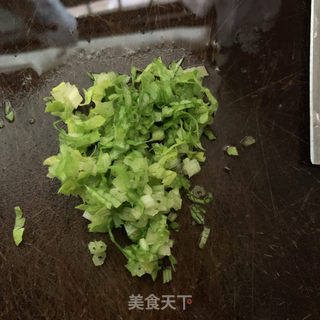 紫菜牛丸汤的做法步骤：1