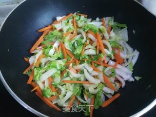 黄芽菜鸭蛋炒米粉的做法步骤：7