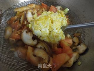 杂蔬炒鸡蛋的做法步骤：5