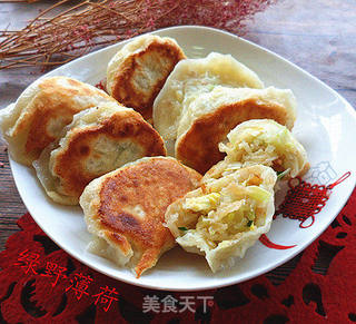 大白菜素煎饺的做法步骤:11