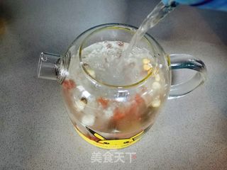 软糯香甜的八宝粥的做法步骤:4