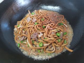 卤香干丝炒肉的做法步骤:8