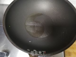 蘑菇蛋花汤的做法步骤：3