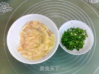 葱香黑椒土豆黑全麦华夫饼的做法步骤:2