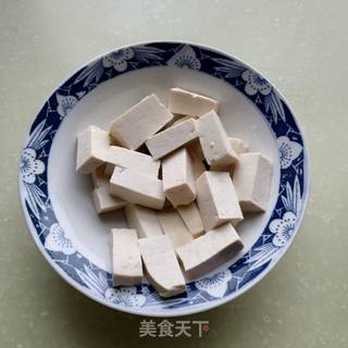 白菜豆腐炖粉条的做法步骤：2