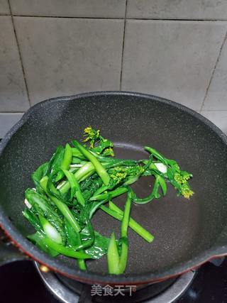 青菜胡萝卜炒年糕的做法步骤:9