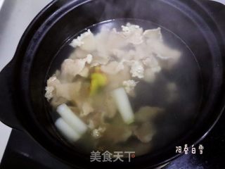 砂锅牛肉番茄米线❤️(一款简单营养的做法)的做法步骤:7
