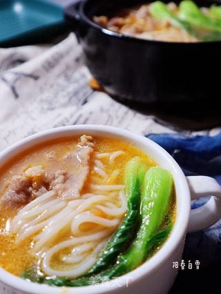 砂锅牛肉番茄米线❤️(一款简单营养的做法)的做法步骤:12
