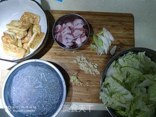 猪肉白菜炖粉条的做法步骤:6