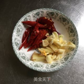 家常油豆腐的做法步骤：2