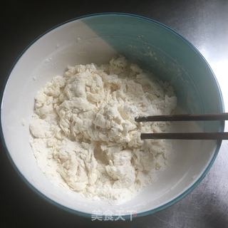 虾皮韭菜饼的做法步骤:2