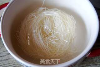 牛肉香辣米粉的做法步骤:2