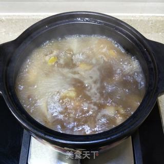 黄花菜炖鸡煲的做法步骤:12