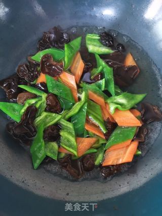 鱼香鸡片的做法步骤:7
