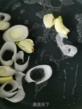 鱼香鸡片的做法步骤:9