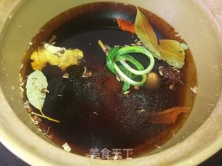 香卤肥肠的做法步骤:8