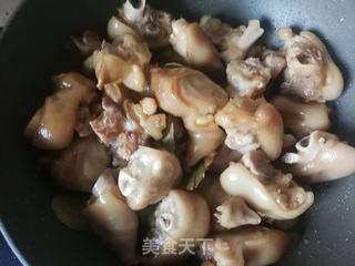 猪蹄炖黄豆的做法步骤:14