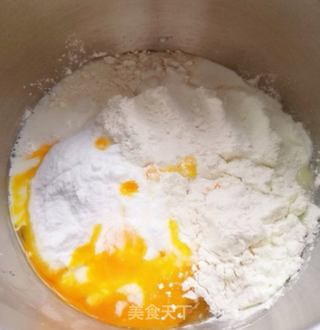 汉堡胚的做法步骤：1