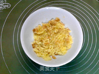 德式火腿夹心黑全麦土豆华夫饼的做法步骤：2