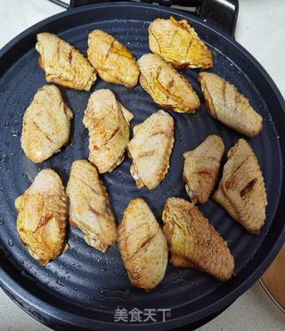 香煎鸡翅的做法步骤:5