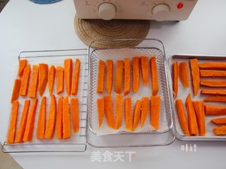 自制无添加红薯条❗️宝宝零食烤红薯干( 适合20个月以上婴幼儿辅食)的做法步骤:5