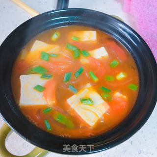 西红柿豆腐粉丝汤的做法步骤：8