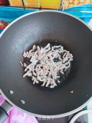 香菇肉丝炒面的做法步骤:5