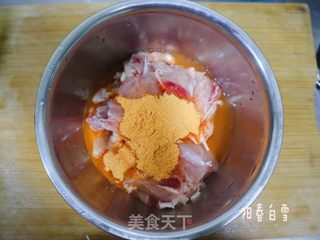 超简单奥尔良烤鸡腿肉(无油空气炸烤箱版)✅的做法步骤:4