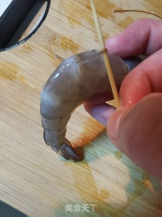 烤箱烤虾的做法步骤:4
