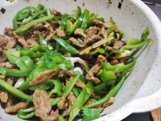 冬季暖胃汤面-青椒肉丝面的做法步骤:11