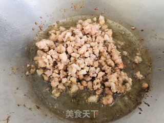 百吃不厌的橄榄菜豆角炒肉末的做法步骤：3