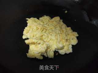 白玉菇炒鸡蛋的做法步骤:6
