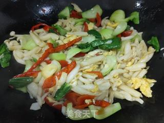 白玉菇炒鸡蛋的做法步骤:14