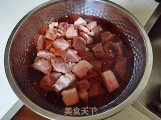 土豆炖牛腩的做法步骤:3