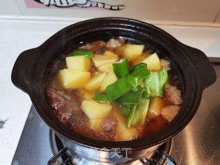 土豆炖牛腩的做法步骤:16