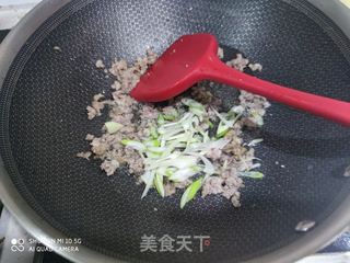 肉末炒头菜的做法步骤：5