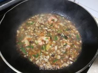 香菇虾仁南瓜面的做法步骤:8