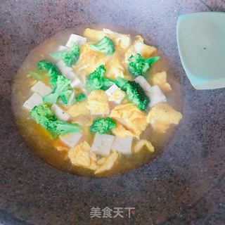 西兰花豆腐蛋汤的做法步骤：8