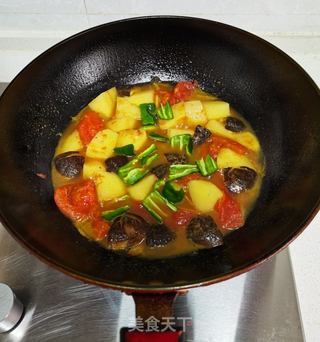 土豆炖三鲜的做法步骤:13