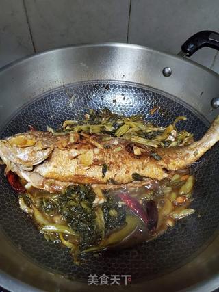 酸菜炖黄花鱼的做法步骤:13