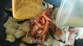 麻辣鲜香的农家小炒肉,鲜辣开胃,肥而不腻~的做法步骤:4